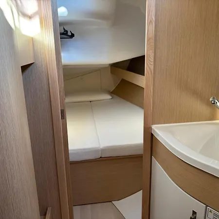 Botel Yacht Z6 Dolcevita *